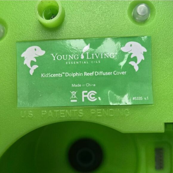 Young Living The Dolphin Reef diffuser COVER  Night Light Multi Color Lights Fun - Picture 7 of 13